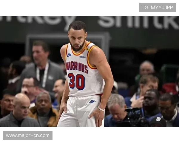 NBA历史仅4人生涯场均投6+三分且命中率40%库里独占榜首克莱紧随其后 NBA历史仅4人生涯场均投6+三分且命中率40%库里独占榜首克莱紧随其后