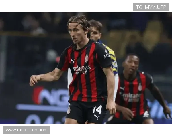 40岁魔笛倾尽全力助攻无数 意甲8轮6场踢满展现不老传奇 40岁魔笛倾尽全力助攻无数 意甲8轮6场踢满展现不老传奇